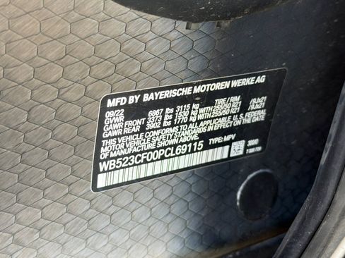 Certified 2023 BMW iX xDrive50 w/ Ultimate Package 2 image 40