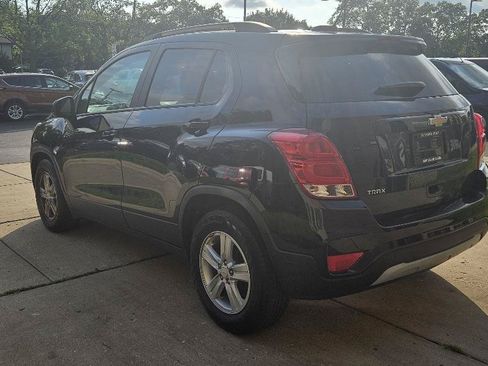 Used 2022 Chevrolet Trax LT FWD image 5