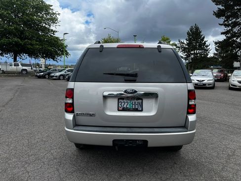 Used 2008 Ford Explorer XLT RWD image 4