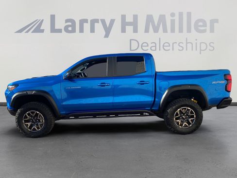 Used 2024 Chevrolet Colorado ZR2 image 2