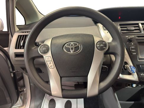 Used 2014 Toyota Prius V Three FWD image 17