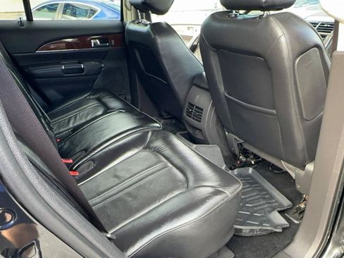 Used 2014 Lincoln MKX AWD w/ Equipment Group 101A image 26