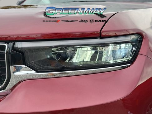 Used 2024 Jeep Grand Cherokee L Limited RWD image 29