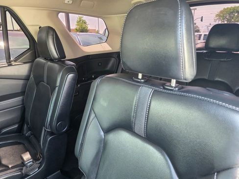 Used 2024 Honda Pilot EX-L image 16