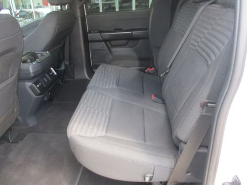 Used 2022 Ford F150 XL w/ STX Appearance Package RWD image 8