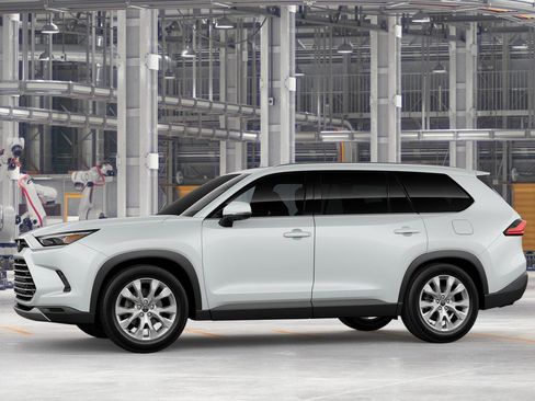 New 2026 Toyota Grand Highlander Limited AWD/4WD image 3