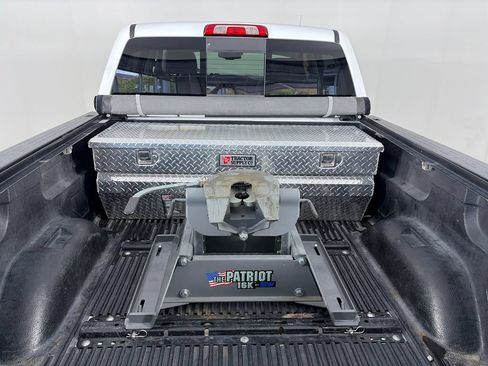 Used 2015 GMC Sierra 2500 Denali w/ Duramax Plus Package AWD/4WD image 26