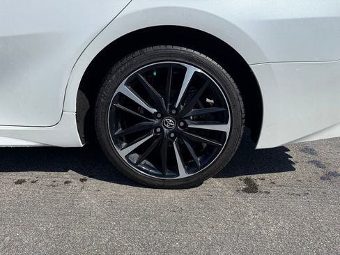 Used 2018 Toyota Camry XSE FWD image 24