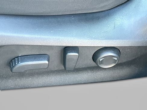 Certified 2022 Subaru Forester Premium image 33