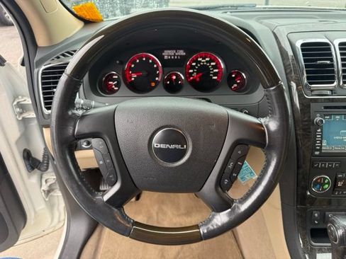 Used 2011 GMC Acadia Denali FWD image 22