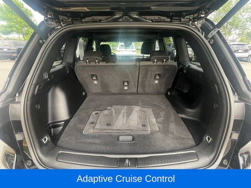 Used 2025 Jeep Grand Cherokee Laredo X w/ Luxury Tech Group I AWD/4WD image 8