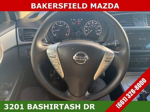 Used 2015 Nissan Sentra S image 23