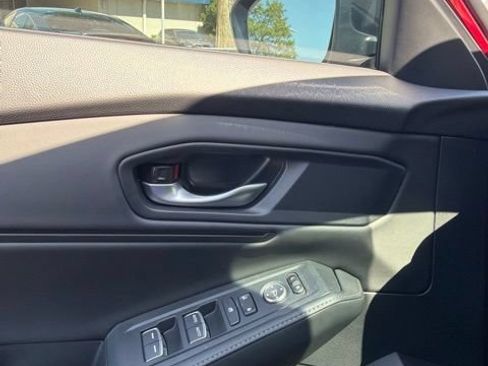 Used 2025 Honda Accord Sport image 13