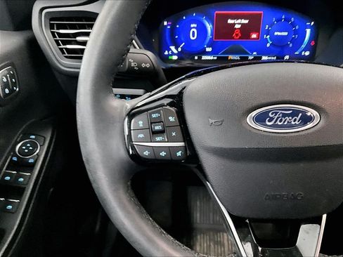 Used 2022 Ford Escape SEL w/ Technology Package AWD/4WD image 23
