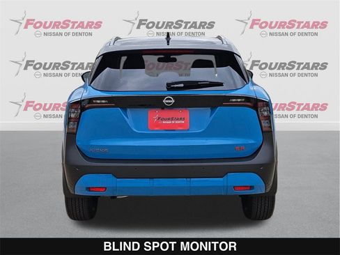 New 2026 Nissan Kicks SR image 5