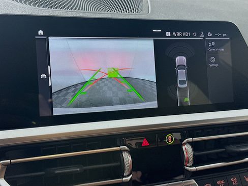 Used 2019 BMW 330i Sedan w/ Convenience Package image 23