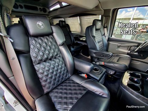 Used 2023 Chevrolet Express 2500 RWD image 42