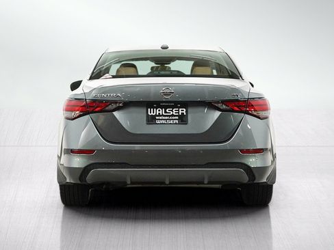 Used 2020 Nissan Sentra SV w/ SV Premium Package FWD image 4