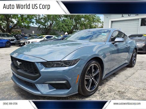 Used 2025 Ford Mustang Coupe RWD image 1