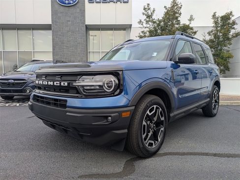 Used 2023 Ford Bronco Sport Outer Banks image 9
