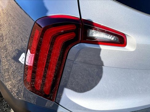 Used 2022 Kia Telluride EX w/ EX Premium Package image 27