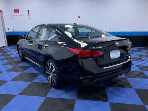 Used 2021 Nissan Altima 2.5 Platinum AWD/4WD image 7