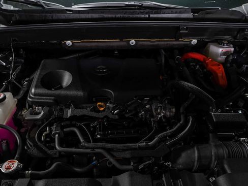 Certified 2024 Toyota Venza Nightshade AWD/4WD image 31