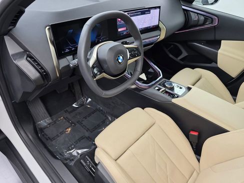 Used 2025 BMW X3 xDrive30i w/ Convenience Package AWD/4WD image 10