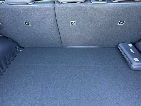 New 2026 Kia Niro Wave FWD image 15