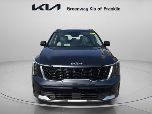 New 2026 Kia Sorento S image 2