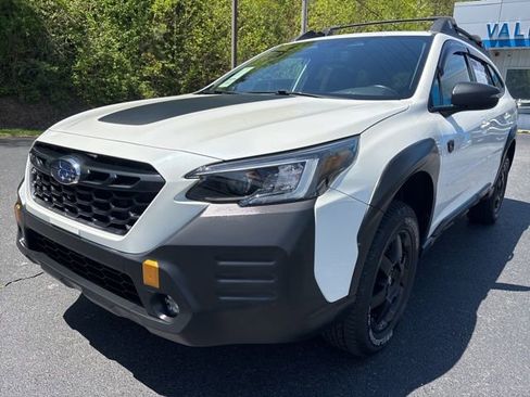 Used 2023 Subaru Outback Wilderness AWD/4WD image 10