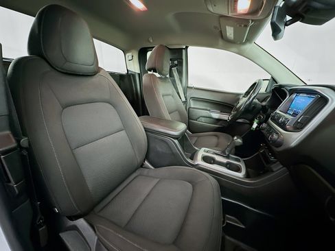 Used 2021 Chevrolet Colorado LT w/ Fleet Safety Package image 25