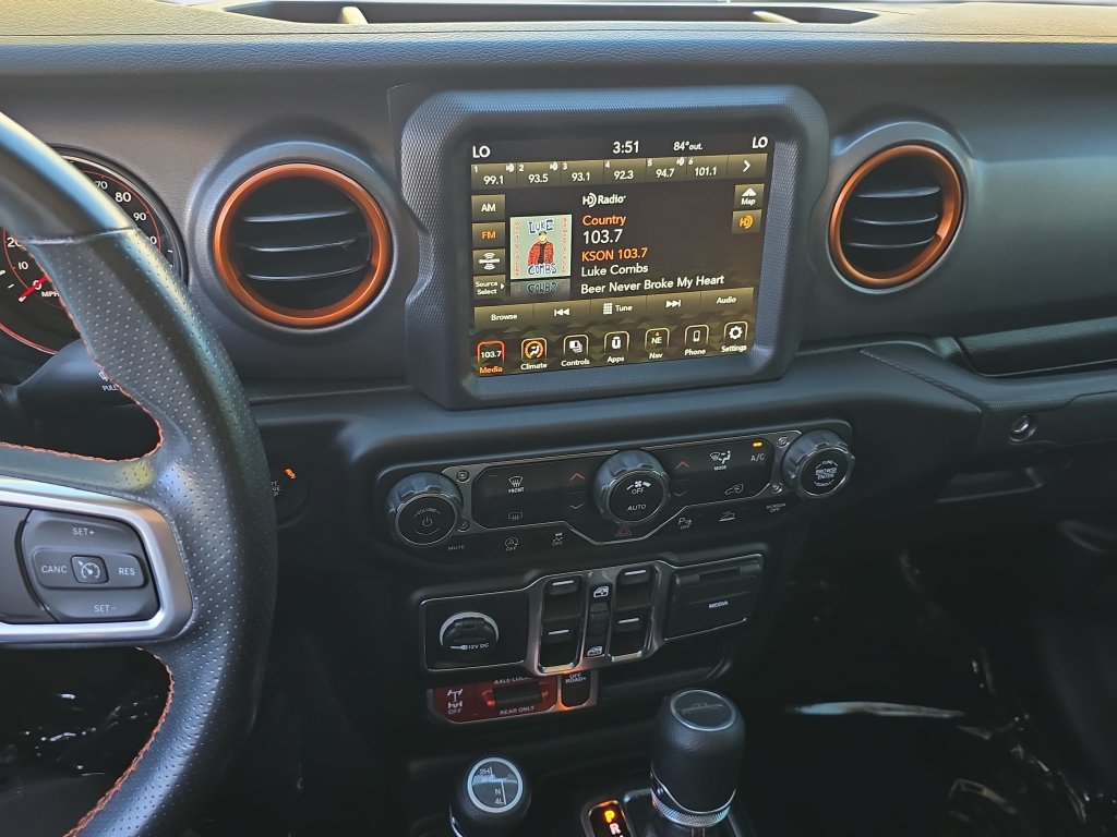 Used 2021 Jeep Gladiator Mojave AWD/4WD image 27
