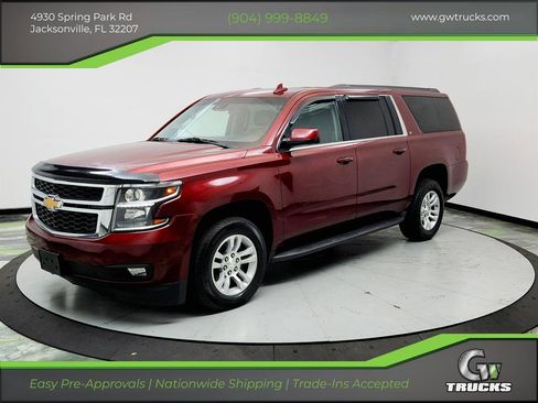 Used 2019 Chevrolet Suburban LT image 1