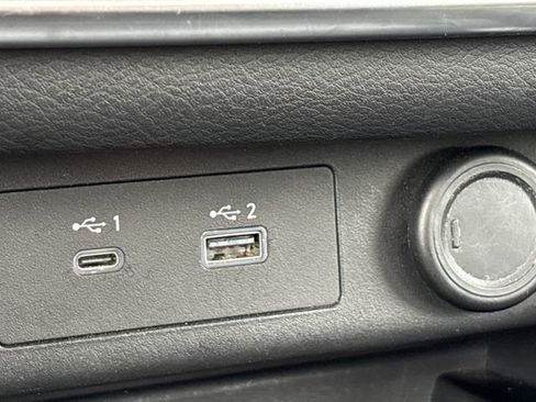 Certified 2022 Nissan Rogue SV w/ SV Premium Package AWD/4WD image 19