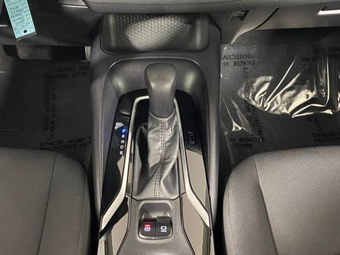 Certified 2022 Toyota Corolla LE FWD image 16