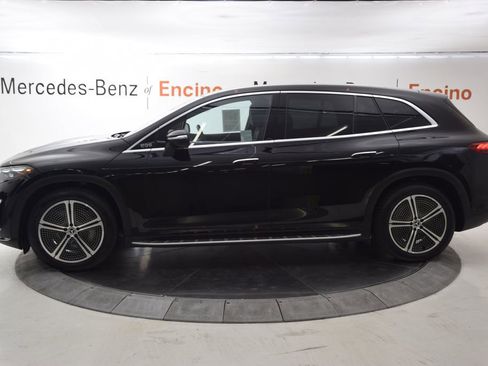Used 2023 Mercedes-Benz EQS 450+ 4MATIC SUV image 3