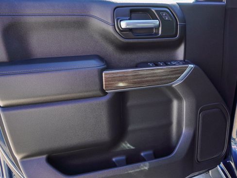 Used 2020 Chevrolet Silverado 1500 LT w/ All-Star Edition AWD/4WD image 21