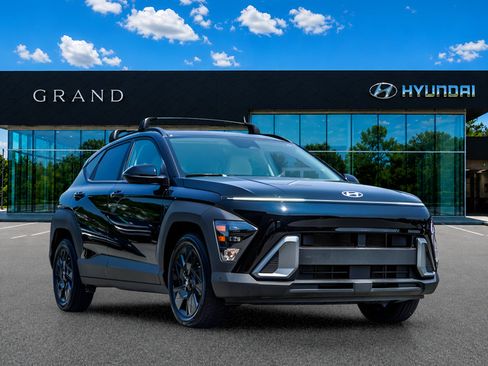 Used 2026 Hyundai Kona SEL Sport FWD image 8