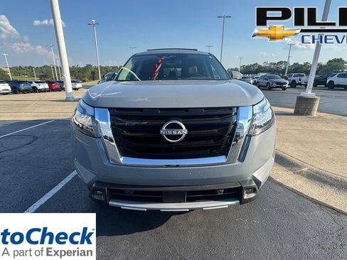 Used 2025 Nissan Pathfinder Platinum w/ Cargo Package AWD/4WD image 1