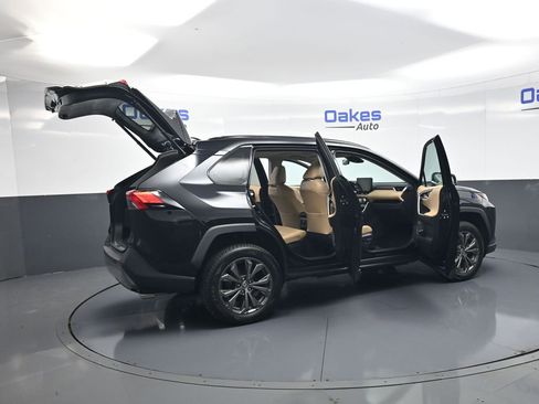 Used 2023 Toyota RAV4 Limited AWD/4WD image 56