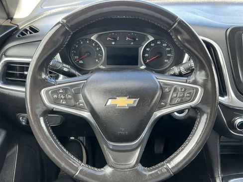 Used 2019 Chevrolet Equinox LT w/ Driver Convenience Package image 22