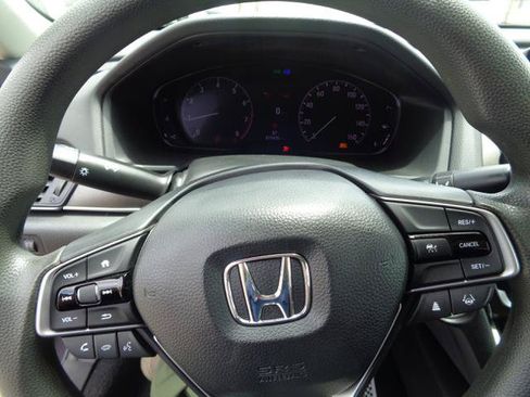Used 2021 Honda Accord LX image 28