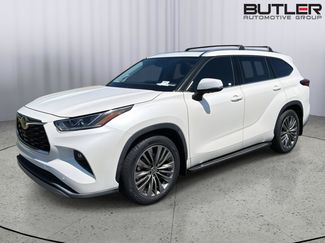 Used 2020 Toyota Highlander Platinum AWD/4WD video 1