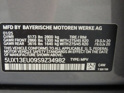 Certified 2025 BMW X5 xDrive40i w/ Parking Assistance Package image 32