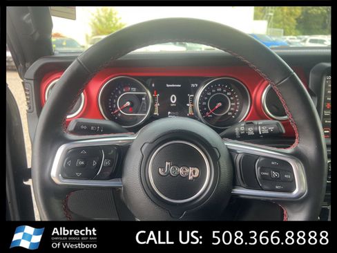 Used 2022 Jeep Wrangler Unlimited Rubicon w/ Cold Weather Group image 28