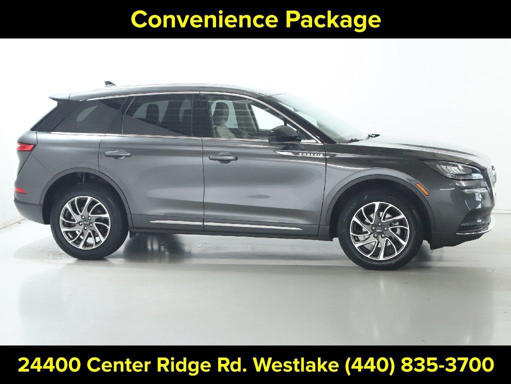 Used 2020 Lincoln Corsair AWD w/ Equipment Group 101A image 11