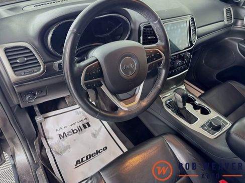 Used 2019 Jeep Grand Cherokee Limited image 9