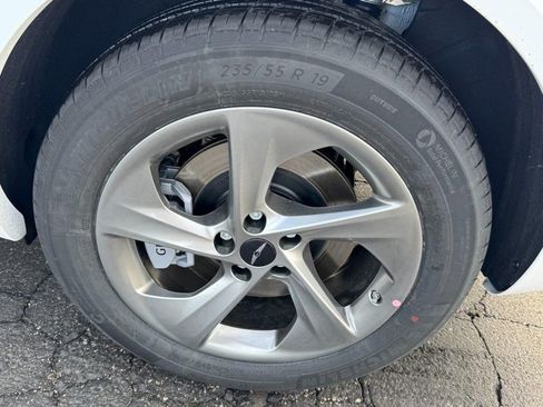 New 2026 Genesis GV70 2.5T Advanced image 6