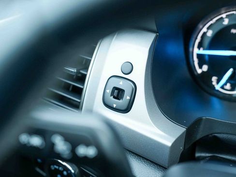 Used 2023 Ford Ranger XLT w/ Equipment Group 301A Mid image 27